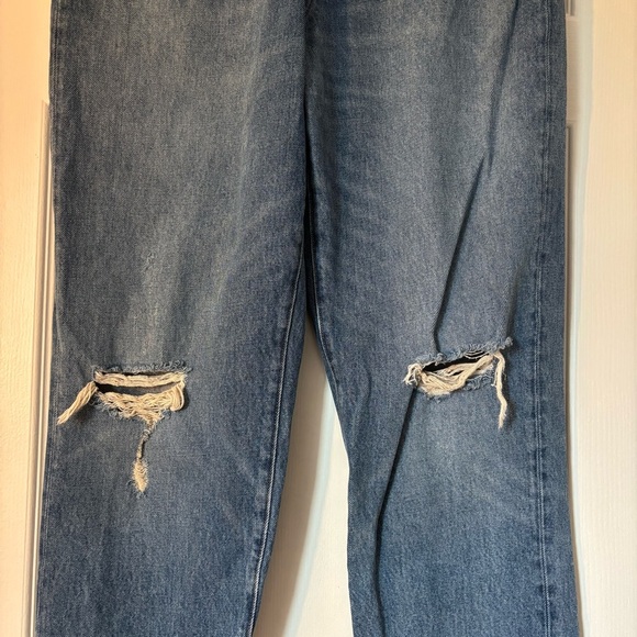 J. Crew Slouchy Boyfriend Jean in Southern Sky Wash Distressed Mom Baggy 29T L - Picture 6 of 11